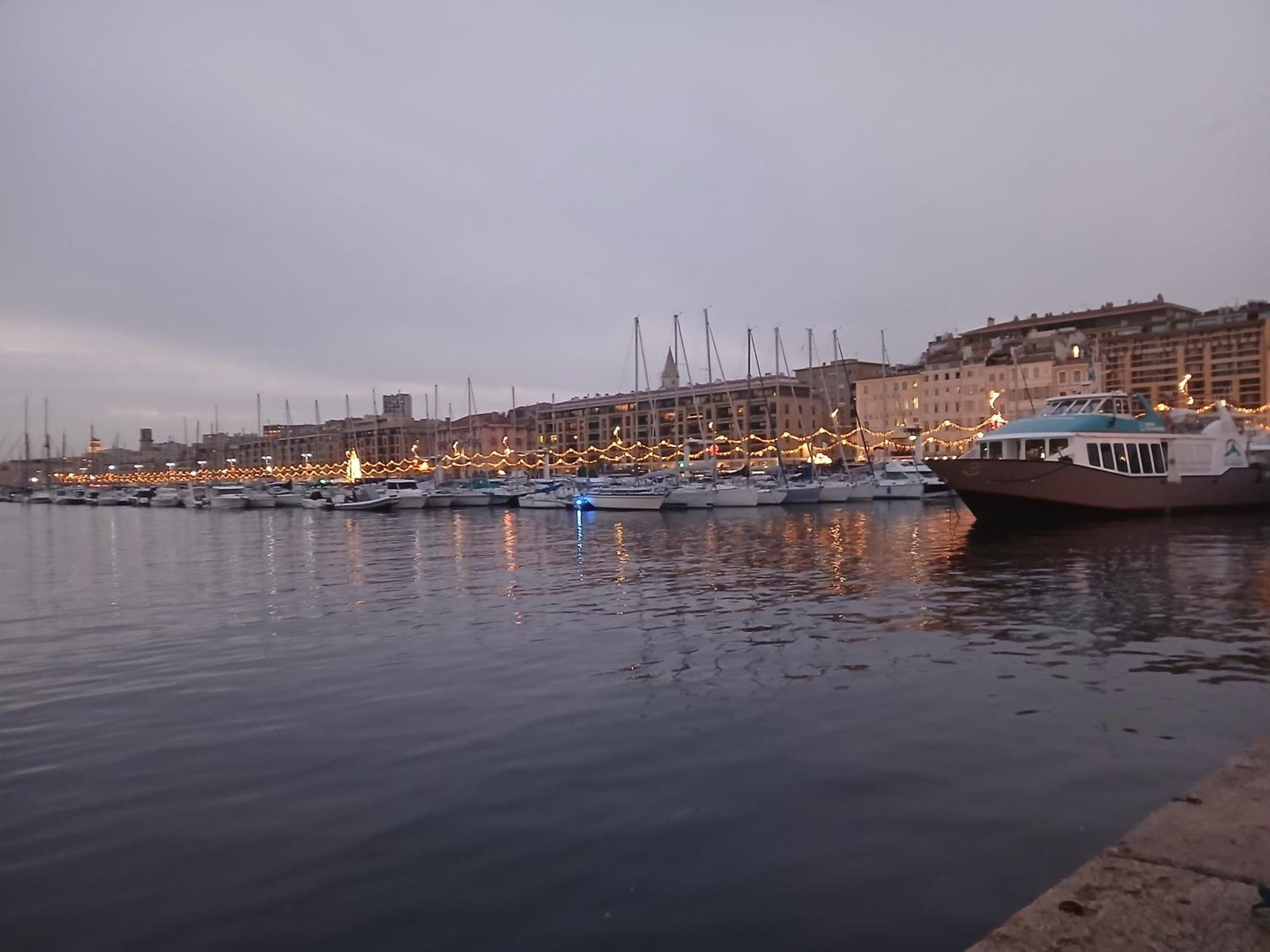 Marseille Loft Americain Centre Ville 7 Personnes ภายนอก รูปภาพ